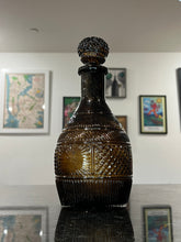 Load image into Gallery viewer, Aventurine Old Gold Decanter
